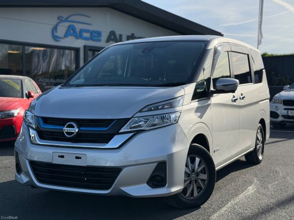 Nissan Serena MPV, Petrol, 2018, Silver
