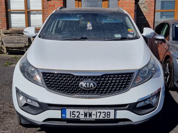 Kia Sportage SUV, Petrol, 2015, White