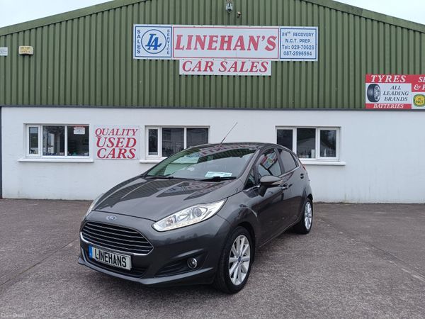 Ford Fiesta Hatchback, Petrol, 2016, Grey