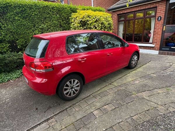 Volkswagen Golf Hatchback, Diesel, 2011, Red
