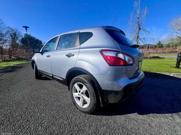 Nissan Juke SUV, Diesel, 2015, Silver