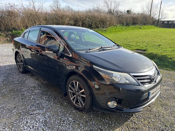 Toyota Avensis Saloon, Diesel, 2014, Black