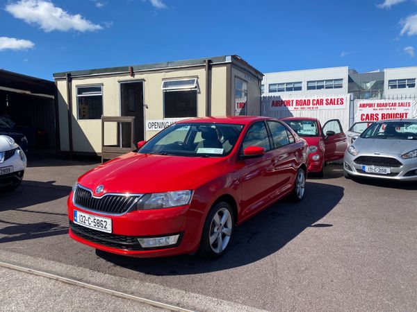 Skoda Rapid Hatchback, Petrol, 2013, Red