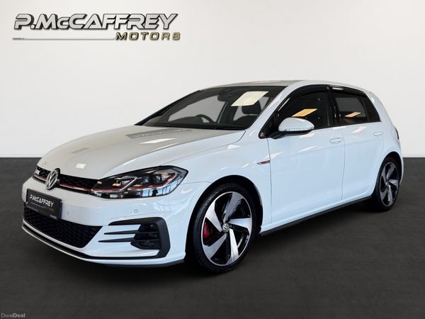 Volkswagen Golf Hatchback, Petrol, 2018, White