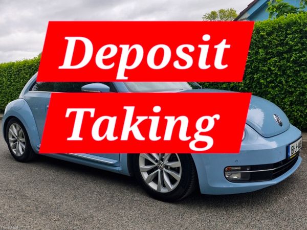 Volkswagen Beetle Hatchback, Petrol, 2015, Blue