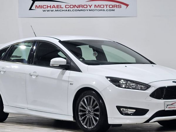 Ford Focus Hatchback, Diesel, 2016, White