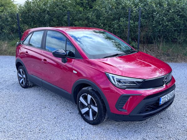 Opel Crossland SUV, Diesel, 2022, Red