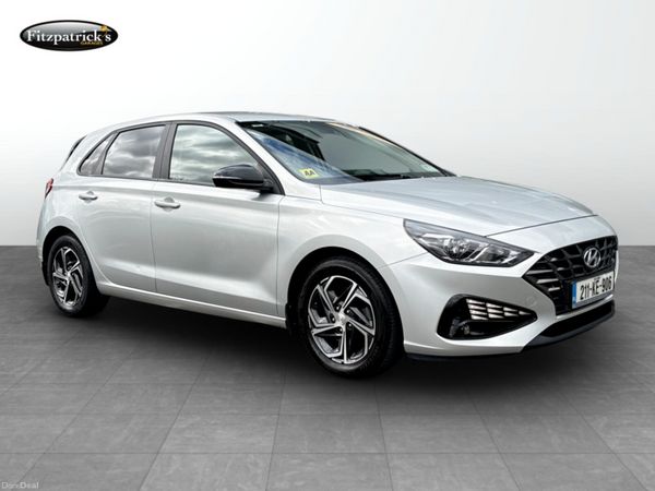 Hyundai i30 Hatchback, Petrol, 2021, Silver