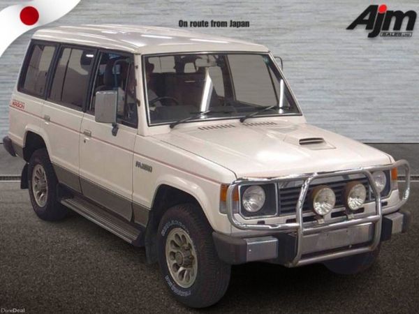 Mitsubishi Pajero SUV, Diesel, 1989, White