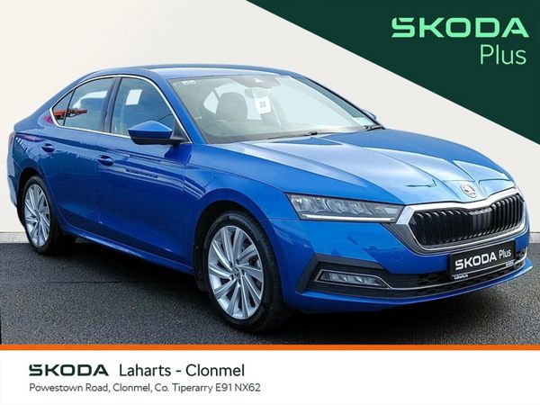 Skoda Octavia Saloon, Diesel, 2023, Blue