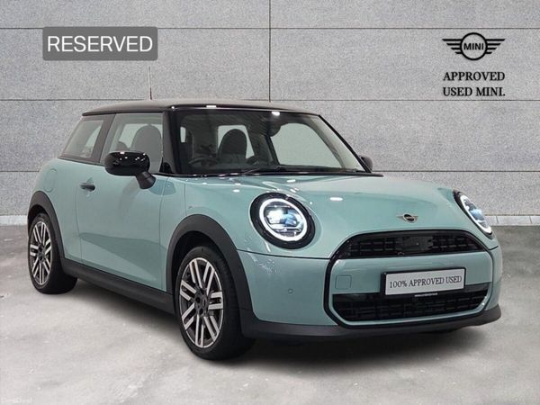 Mini Cooper Hatchback, Petrol, 2025, Green