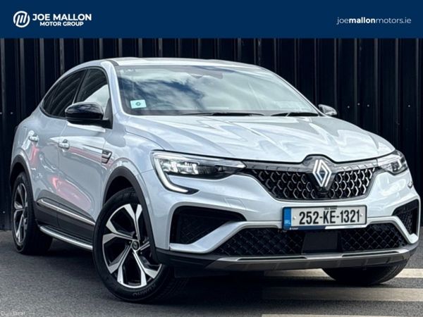 Renault Arkana Hatchback, Petrol Hybrid, 2025, White