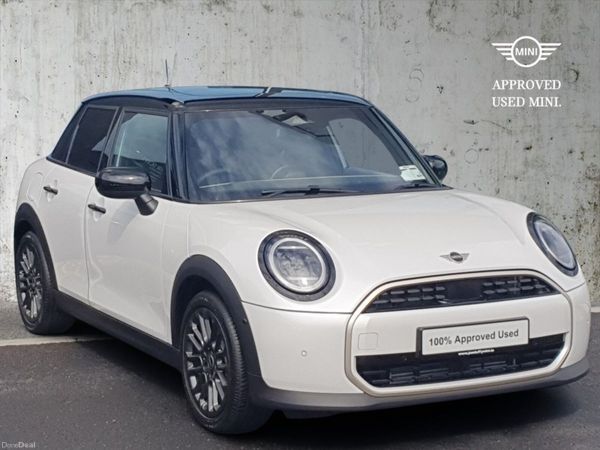 Mini Cooper Hatchback, Petrol, 2026, White