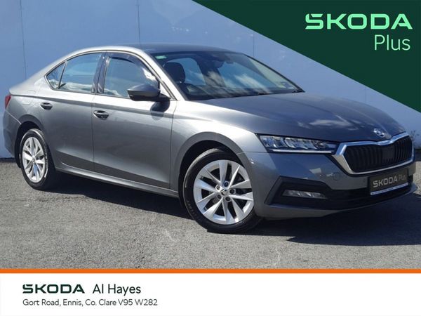 Skoda Octavia Saloon, Diesel, 2023, Grey