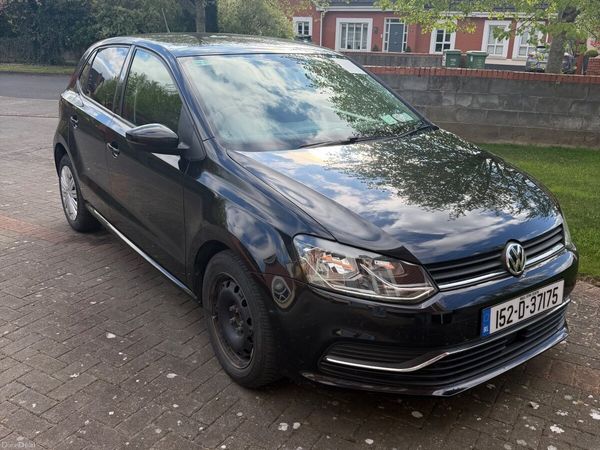 Volkswagen Polo Hatchback, Petrol, 2015, Black