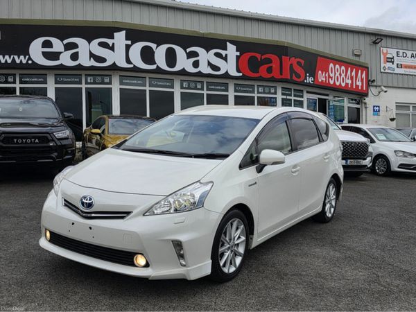 Toyota Prius MPV, Petrol Hybrid, 2013, White