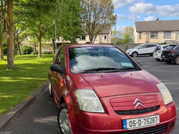 Citroen C2 Hatchback, Petrol, 2005, Red