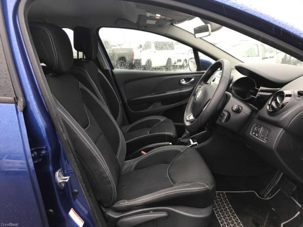 Renault Clio Hatchback, Petrol, 2019, Blue