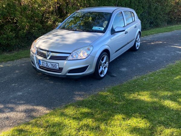 Vauxhall Astra Hatchback, Diesel, 2007, Silver