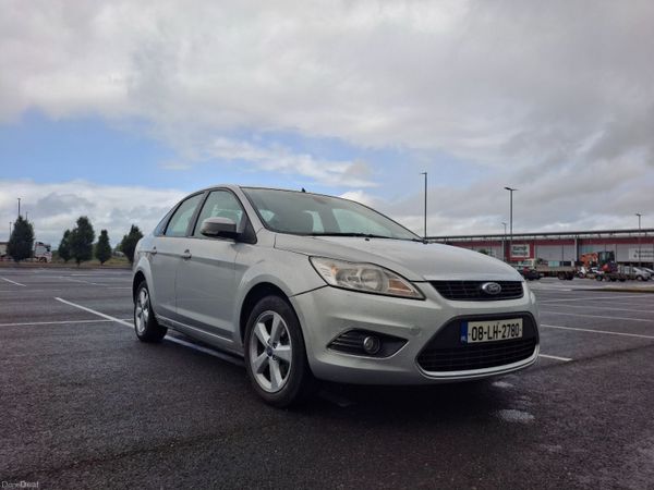 Ford Focus Saloon, Petrol, 2008, Silver