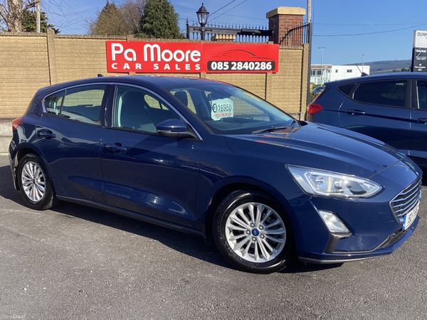 Ford Focus Hatchback, Petrol, 2019, Blue