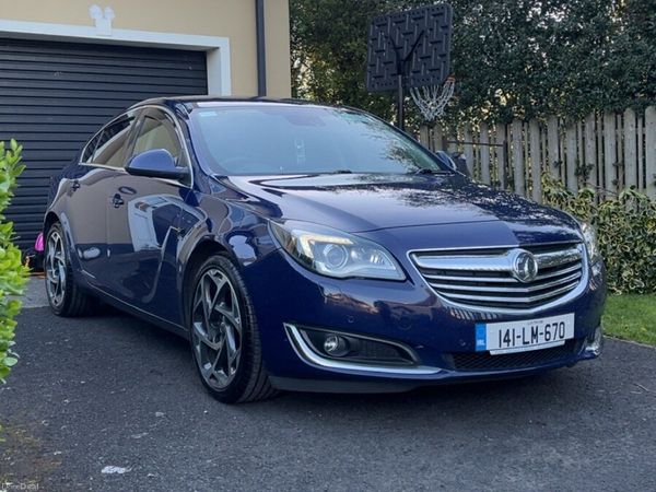 Vauxhall Insignia Hatchback, Diesel, 2014, Blue