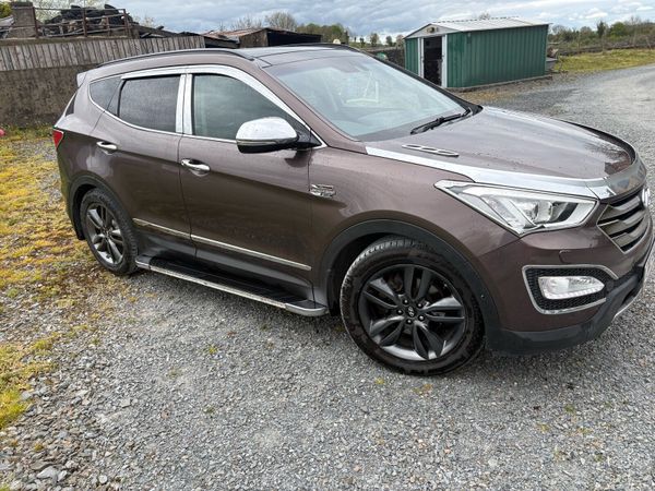 Hyundai Santa Fe SUV, Diesel, 2015, Brown