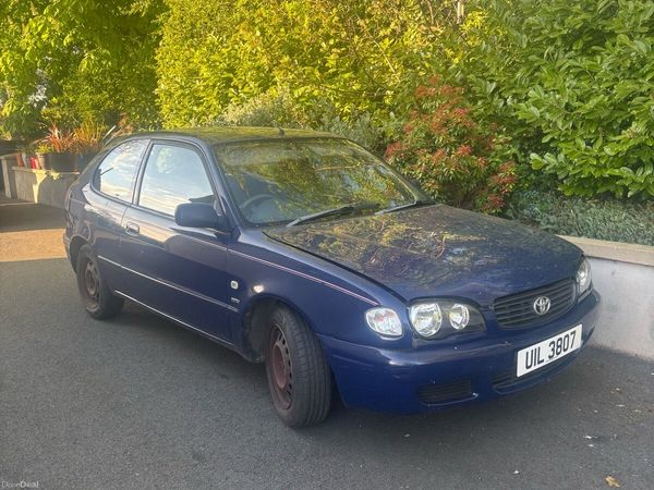 Toyota Corolla Hatchback, Petrol, 2001, Blue
