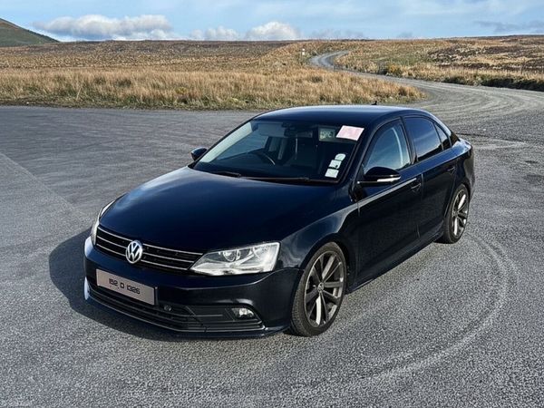 Volkswagen Jetta Saloon, Diesel, 2015, Black