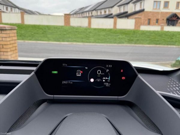 Toyota bZ4X Estate/Jeep, Electric, 2023, White