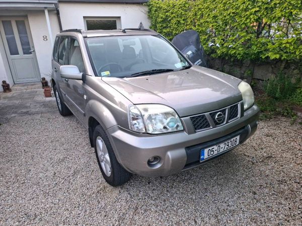 Nissan X-Trail SUV, Petrol, 2005, Silver