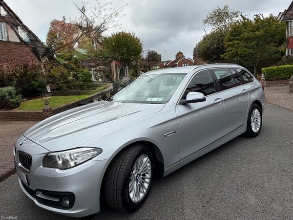 BMW 5-Series Estate/Jeep, Diesel, 2014, Silver