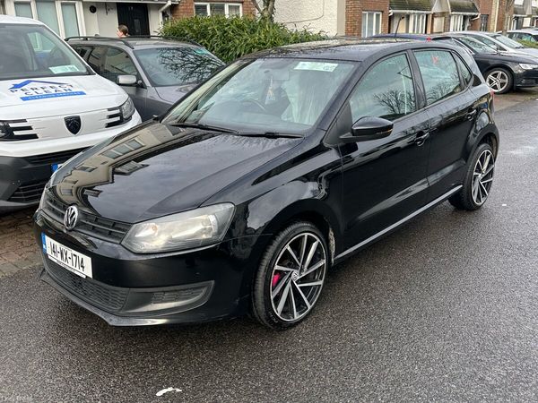 Volkswagen Polo Hatchback, Petrol, 2014, Black
