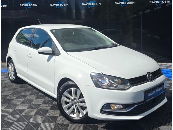 Volkswagen Polo Hatchback, Petrol, 2016, White
