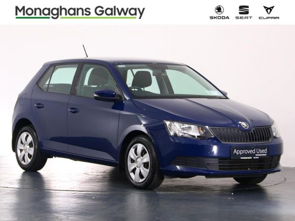Skoda Fabia Hatchback, Petrol, 2016, Blue