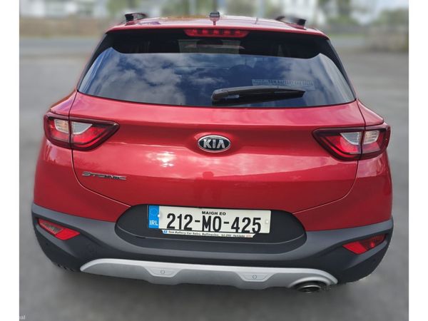Kia Stonic Estate, Petrol, 2021, Red