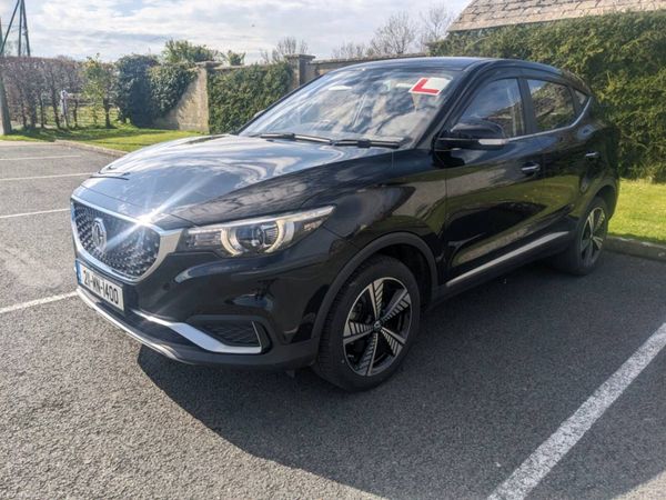MG ZS Hatchback, Electric, 2021, Black