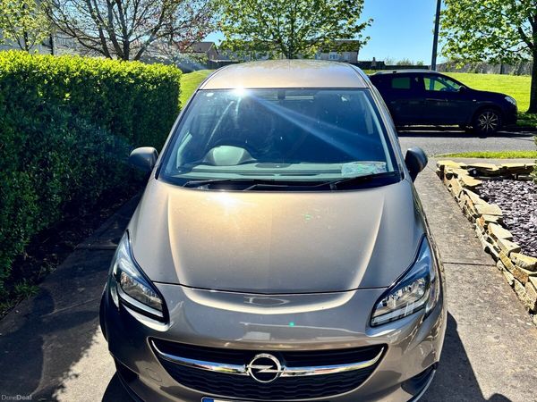 Opel Corsa Hatchback, Petrol, 2015, Brown