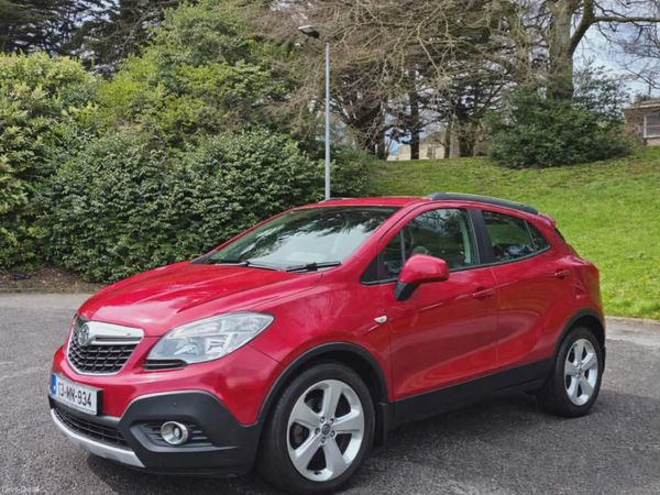 Vauxhall Mokka Hatchback, Diesel, 2013, Red