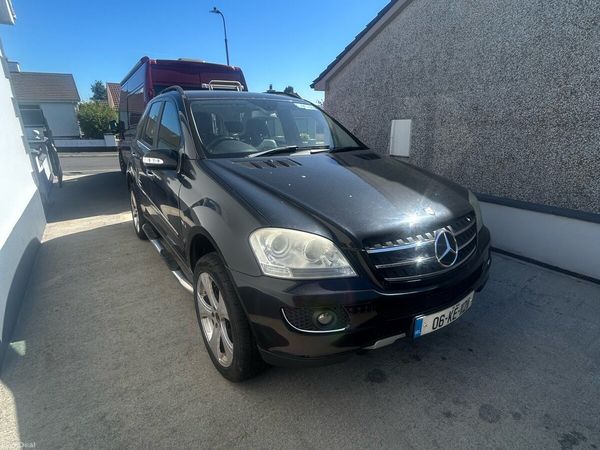 Mercedes-Benz M-Class SUV, Diesel, 2006, Black