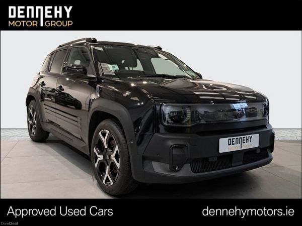 Renault 4 Hatchback, Electric, 2026, Black