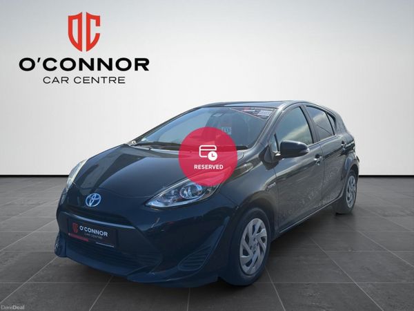 Toyota Aqua Hatchback, Petrol, 2017, Black