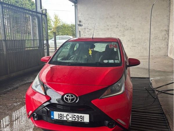 Toyota Aygo Hatchback, Petrol, 2018, Red