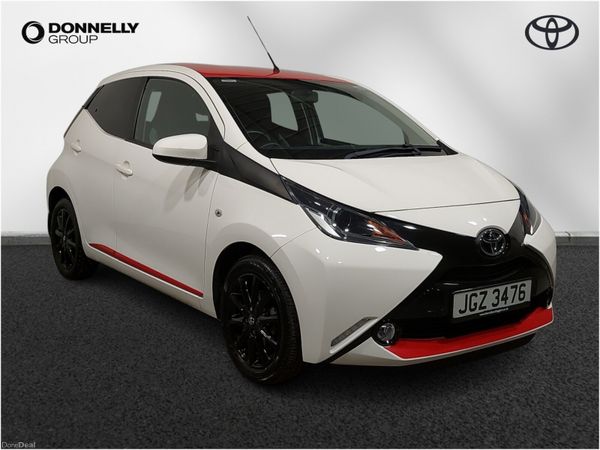Toyota Aygo Hatchback, Petrol, 2018, White
