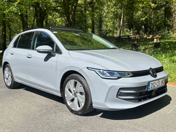 Volkswagen Golf Estate, Petrol, 2025, Grey