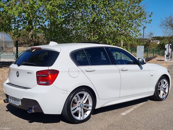 BMW 1-Series Hatchback, Petrol, 2012, White