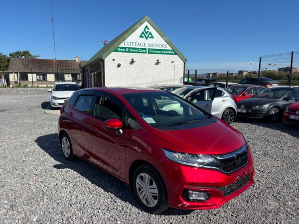 Honda Fit Hatchback, Petrol, 2019, Red