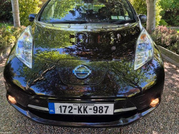 Nissan Leaf Hatchback, Electric, 2017, Black