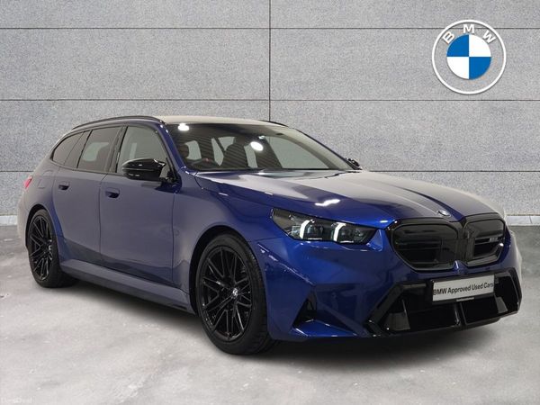 BMW M5 Estate, Petrol Plug-in Hybrid, 2025, Blue