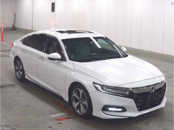 Honda Accord Saloon, Petrol Hybrid, 2020, White